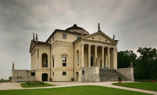 Side view of Villa Rotonda<br />Foto Stefan Bauer  [Wikimedia Commons]