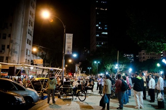 Intervenção Parking Day<br />foto Stefano Aguiar e Wagner Pinheiro  [divulgação]