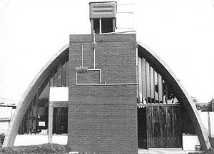 Res. Dino Zammataro, Butantã, SP, 1970 – fachada posterior<br />Foto de Félix Alves Araújo  [acervo FAUUSP]