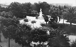 La actual Plaza Roma es uno de los pocos espacios verdes que restan en la traza de la antigua Alameda [Arquivo Geral da Nação]