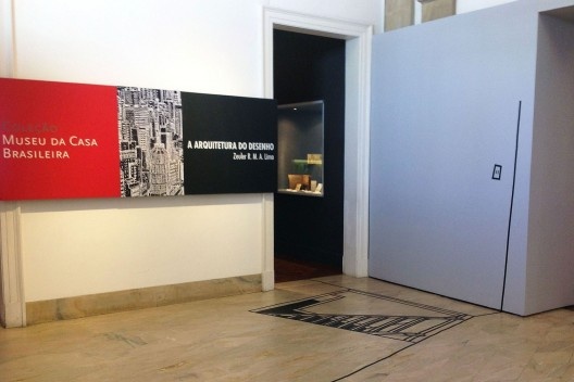 “Arquitetura do Desenho”, MCB, Sala 1, São Paulo, 2012. <br />Foto Zeuler Lima 