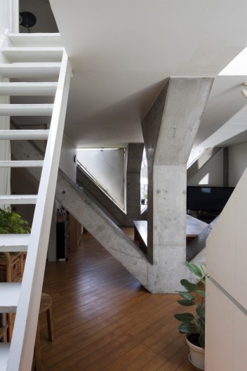 Primera planta. Vista interior<br />Foto Hiroshi Ueda 