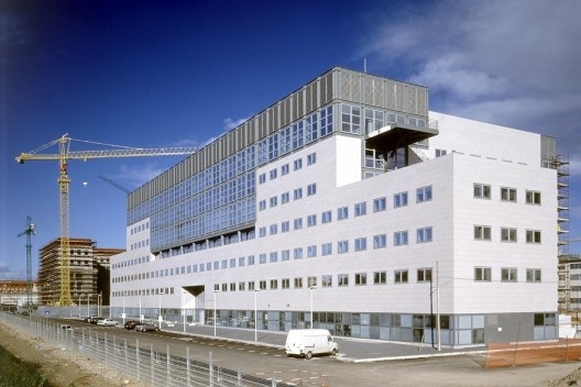 Renovação da área da Bicocca, Milão. Arquiteto Vittorio Gregotti<br />Foto divulgação  [Gregotti Associati International]