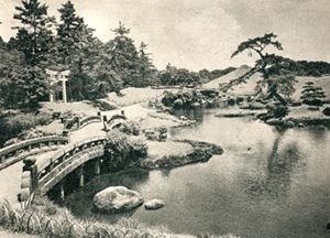 Fig. 9 – Jardim Seizen-zi em Kumamoto [Fonte: Touristic Library: 4 Japanese Gardens. Board of Tourist Industry. Japanese   Govern]