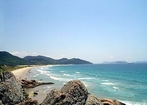 Praia da Garopaba, Santa Catarina<br />Foto Cláudia Rozental 