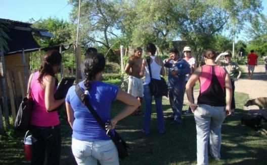 La Catedra Gestión y Desarrollo de la Vivienda Popular – GDVP de la FAU UNNE, contacto con la realidad<br />Foto divulgación  [GDVP]