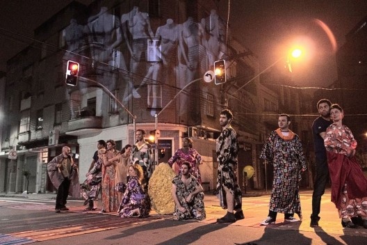 Espetáculo “Bom Retiro 958 metros”, Teatro da Vertigem, São Paulo, 2014<br />Foto Flavio Morbach Portella  [cortesia Teatro da Vertigem]