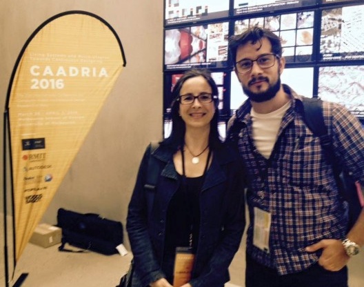 Gabriela Celani e André Araújo, doutorando da Unicamp e estagiário no Space Information Architecture Laboratory, Royal Melbourne Institute of Technology<br />Foto divulgação 