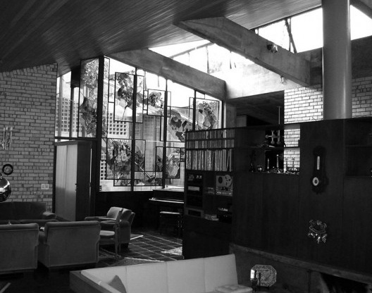 Residência Diete Hering, Blumenau, 1978. Arquiteto Hans Broos<br />Foto Cristiano Mascaro 