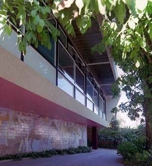 Residência Nanzita Salgado, fachada principal, Cataguases MG. Arquiteto Francisco Bolonha, 1958<br />Foto Pedro Lobo  [IPHAN-BH]