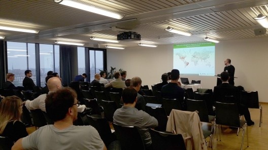 Apresentação de trabalho de Rodrigo Velasco, da Colômbia<br />Foto Gabriela Celani 