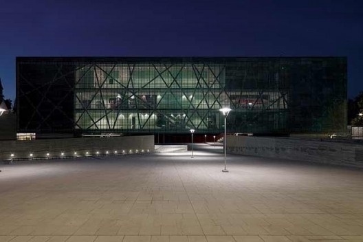 Museu da Memória e dos Direitos Humanos, Santiago do Chile, Chile. Arquitetos Mario Figueroa, Lucas Fehr e Carlos Dias, Prêmio APCA 2010, primeira edição a distinguir a modalidade Arquitetura e Urbanismo<br />Foto Cristobal Palma 