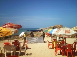 Tenda de ambulante, Itapuã<br />Foto do autor 