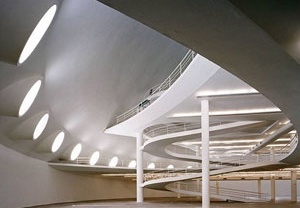 Oca no Parque do Ibirapuera, São Paulo SP. Arquiteto Oscar Niemeyer, 1954. Reforma de Paulo Mendes da Rocha<br />Foto Nelson Kon 