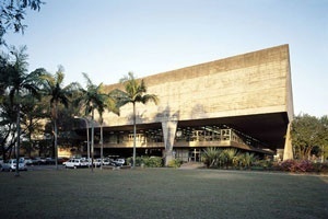 Fau-USP, São Paulo SP. Vilanova Artigas e Carlos Cascaldi, 1961<br />Foto Eduardo Giannini Ortega 