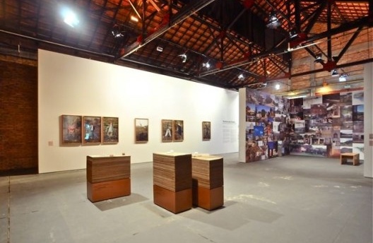 Território de Contato, módulo 1, Cao Guimarães e Brasil Arquitetura. Curadoria Marta Bogéa e Abilio Guerra<br />Foto Juan Guerra 