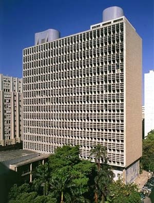 Fig. 1 – Ministério de Educação e Saúde Pública de Río de Janeiro<br />Foto Nelson Kon 