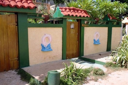 Arquitetura espontânea kitsch<br />Foto Nelson Herrera Ysla 