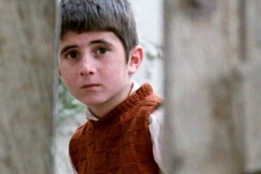 Fotograma de <i>Onde fica a casa do meu amigo?</i>, filme de Abbas Kiarostami, 1987<br />Foto divulgação 