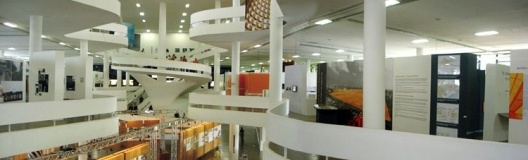 Bienal Internacional de Arquitetura de São Paulo, Pavilhão da Bienal, 2005. <br />Fotos do autor 