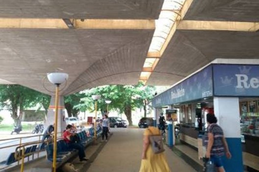Rodoviária do Guarujá, arquiteto Fábio Serrano, 1978<br />Foto Diogo Augusto Mondini Pereira 