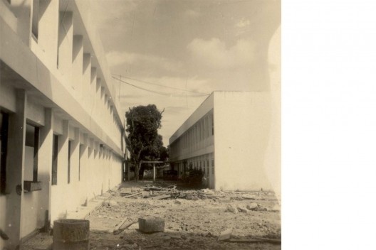 Os antigos Institutos de Física, Matemática e Química da UFC (1965) [Museu de Arte da UFC]