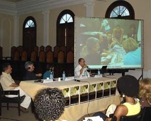 Mesa Redonda 4, com Jonathas Magalhães, Jean Paul Gazeau, Lais Coellho e Abílio Guerra