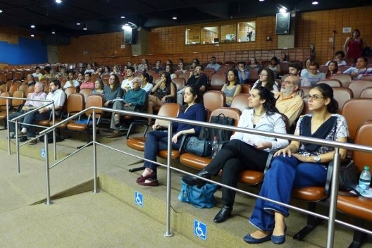 Plateia do evento, Encontro Núcleo Docomomo-SP 2015<br />Foto André Marques 
