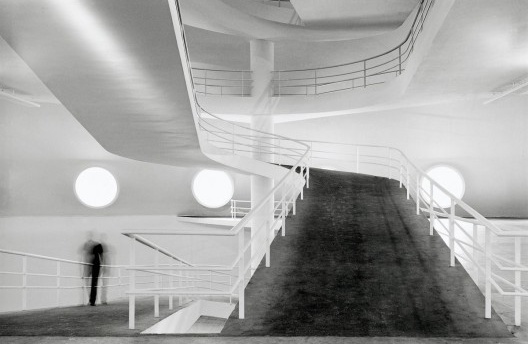 Oca no Ibirapuera, São Paulo. Arquiteto Oscar Niemeyer<br />Foto Nelson Kon 