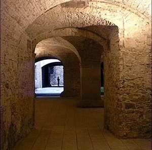 Museu Picasso, rua interior transversal<br />Foto: Institut Amatller d’Art Hispànic / Arxius MAS / Arxiu Fotogràfic Municipal 