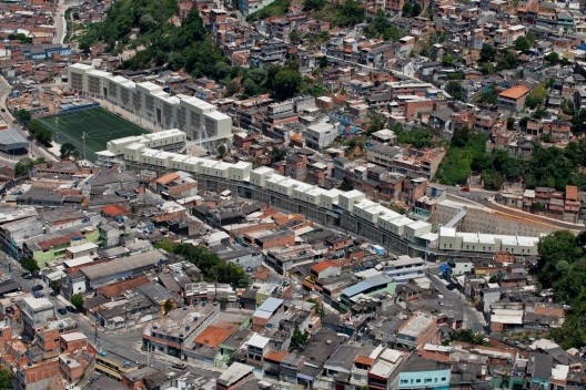 Residencial Parque Novo Santo Amaro V<br />foto Leonardo Finotti 