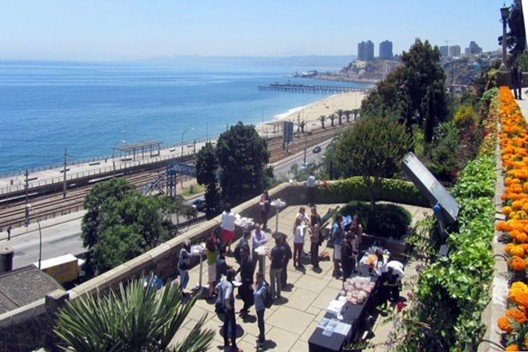 Almoço com vista para a Baia de Valparaíso no intervalo do congresso<br />Foto Gabriela Celani 