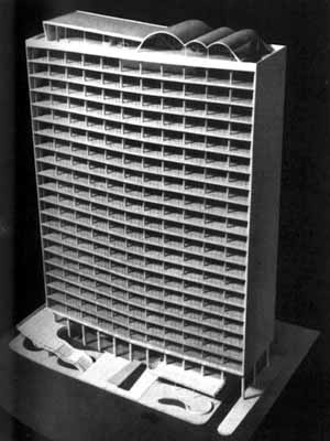 Edifício Viação férrea do Rio Grande do Sul, 1944 [BONDUKI, Nabil. Affonso Eduardo Reidy. Editorial Blau / Instituto Bardi, Porto / São Paulo]