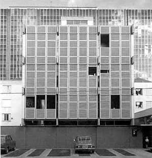 Edifício FAM, Porto Alegre, 1969<br />Foto João Alberto Fonseca da Silva  [Acervo João Alberto - FAU-UniRitter]
