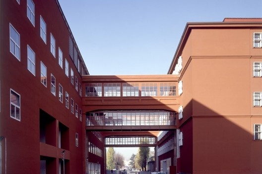 Renovação da área da Bicocca, Milão. Arquiteto Vittorio Gregotti<br />Foto divulgação  [Gregotti Associati International]