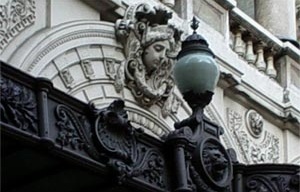 Detalhe de construção monumental