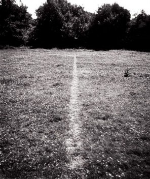 A line made by walking, Richard Long, 1967