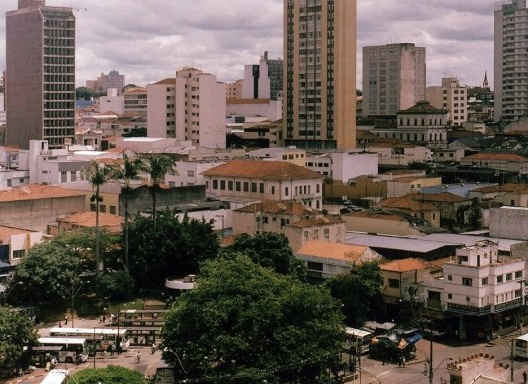 Terminal de ônibus no centro de Campinas<br />Foto João Xavier M.Santos  [Wikimedia Commons]