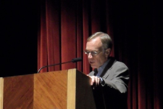 Réjean Legault, do Canadá, apresentou a conferência Brutalism Without Brackets, no auditório do TUCA<br />Foto Michelle Schneider 