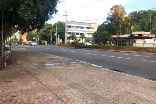 Arredores da Catedral de São Sebastião, Presidente Prudente SP, situação atual<br />Foto Angelica Benatti Alvim 