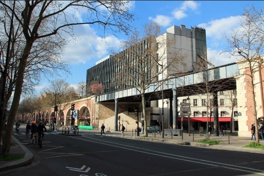 Viaduto das Artes, Paris. Arquiteto Patrick Berger<br />Foto Luís Eduardo Loiola 