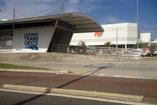 Estação Salvador Allende, linha Trans Oeste que liga Guaratiba a Santa Cruz<br />Foto Silvana Romano 
