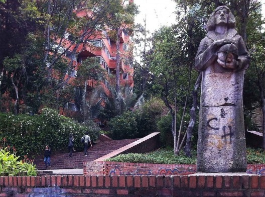 Torres del Parque, Bogotá, 1965-1970. Arquiteto Rogelio Salmona<br />Foto Abilio Guerra 